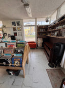 Vinyl Sales Surpass $1 Billion: Why Supporting Independent Record Stores Matters
