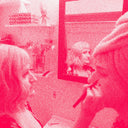 How To Kiss [Red/White]