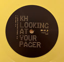 Looking At Your Pager | Mint (M) Mint (M)