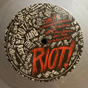 Paramore - Riot! (SILVER VINYL) | Mint (M) Mint (M)