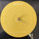 Giallo | Mint (M) Mint (M)