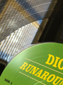 Runaround Sue | Mint (M) Mint (M)