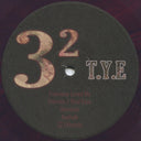 T.Y.E - 32 | Mint (M) Mint (M)